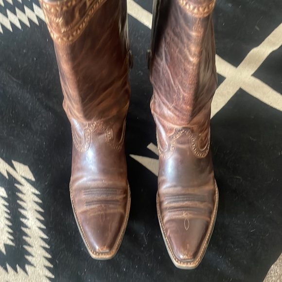Ariat Womens boots - Picture 2 of 4